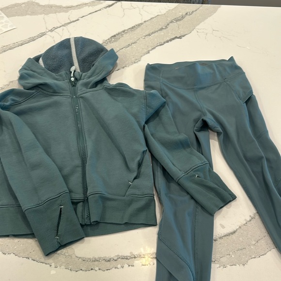 All in Motion running set, size 6, teal/green - Picture 1 of 4